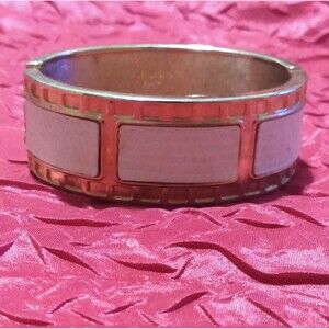 Vintage Hinged Gold Tone Faux White Leather Inset Bangle Bracelet
